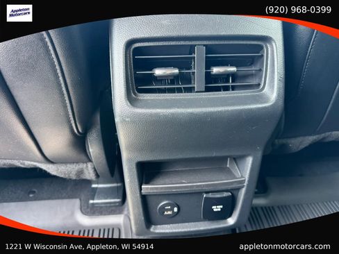 Used 2021 Ford Edge SEL w/ Convenience Package AWD/4WD image 33
