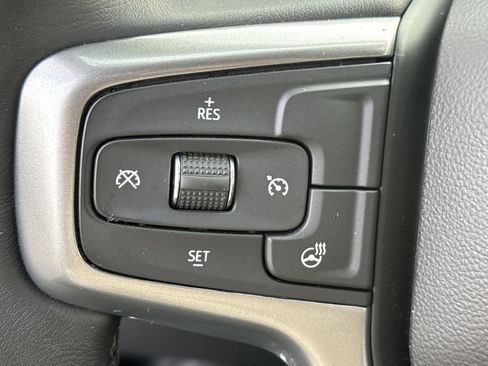 Used 2022 Chevrolet Silverado 1500 LT image 30