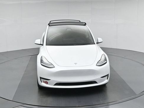 Used 2023 Tesla Model Y Long Range AWD/4WD image 34