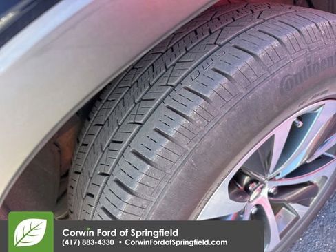 Used 2021 Lexus RX 350L Premium w/ Premium Package image 10