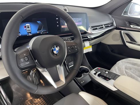 New 2026 BMW X1 xDrive28i w/ Technology Package image 11