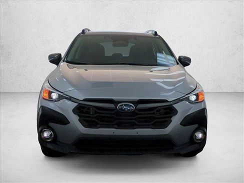 Used 2024 Subaru Crosstrek 2.0i Premium AWD/4WD image 2