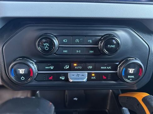 Certified 2023 Ford Bronco Badlands AWD/4WD image 20