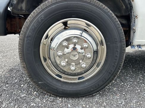 Used 2000 Ford E-350 and Econoline 350 Super Duty RWD image 11