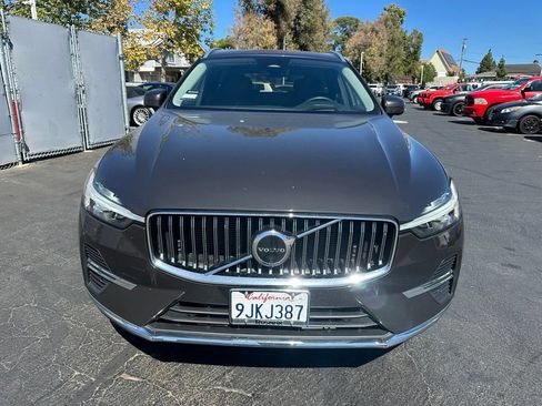 Used 2023 Volvo XC60 T8 Ultimate AWD/4WD image 7