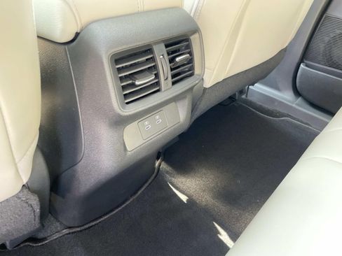 Used 2025 Nissan Murano SL w/ Cargo Package AWD/4WD image 11