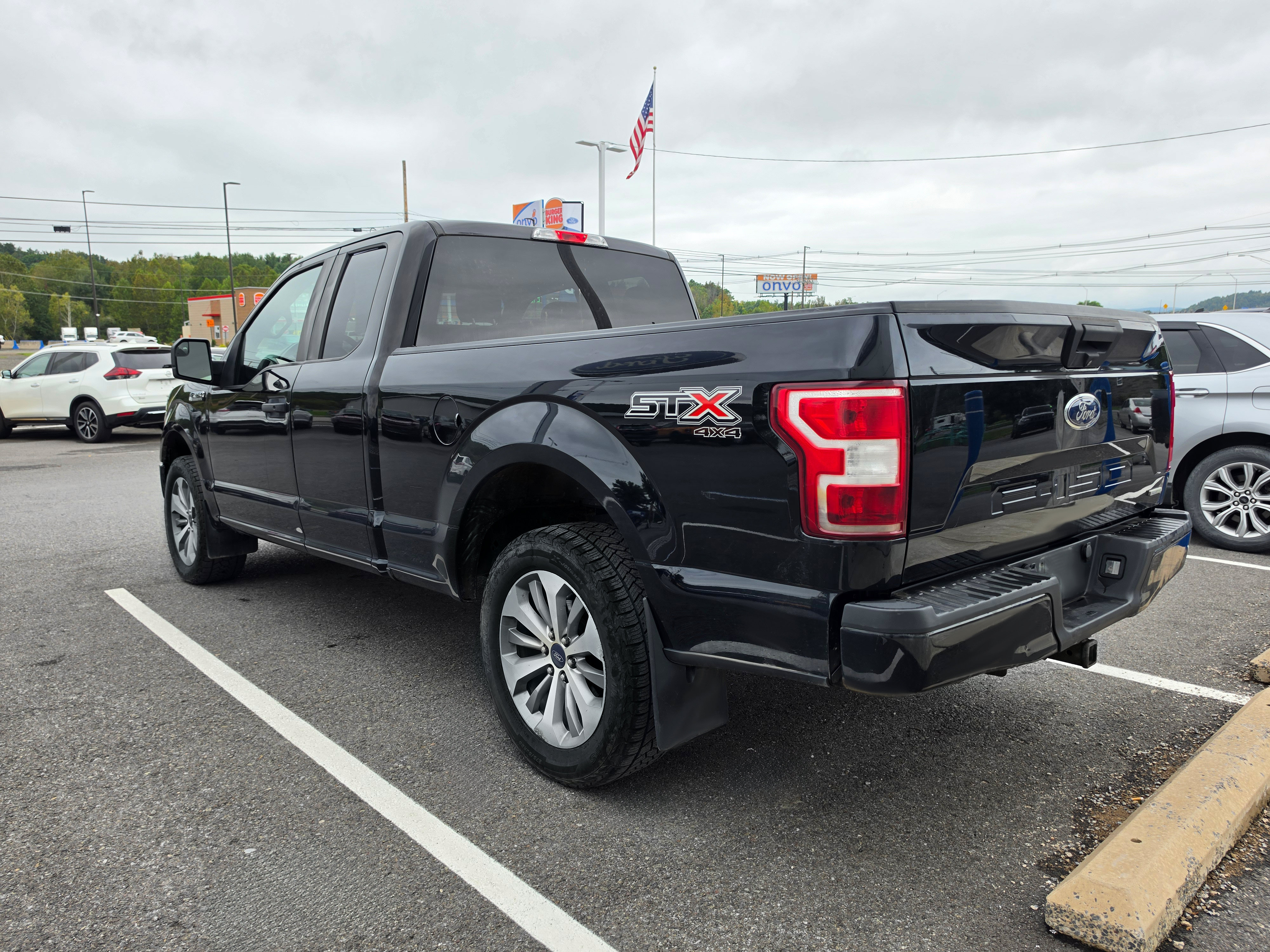 Used 2018 Ford F150 XL w/ Equipment Group 101A Mid AWD/4WD image 5