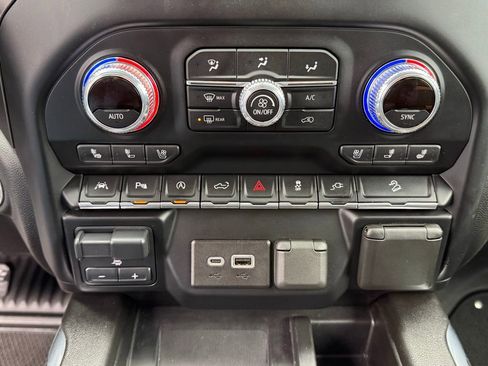 Used 2021 GMC Sierra 1500 AT4 w/ AT4 Value Package image 20