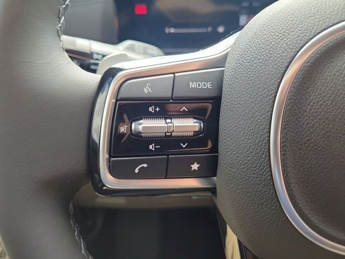 New 2026 Kia Carnival EX FWD image 27