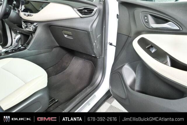 Certified 2022 Buick Encore GX Select FWD image 23