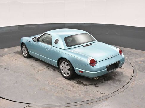 Used 2002 Ford Thunderbird RWD image 12