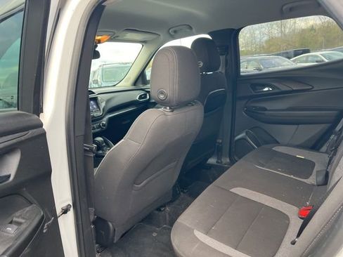 Used 2021 Chevrolet TrailBlazer LT w/ Convenience Package image 12