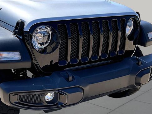 Used 2022 Jeep Wrangler Sport AWD/4WD image 24