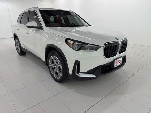 Used 2023 BMW X1 xDrive28i w/ Convenience Package AWD/4WD image 7