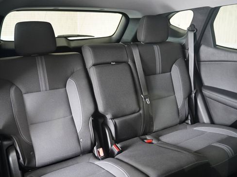 Used 2024 Chevrolet Blazer LT w/ Convenience Package FWD image 35