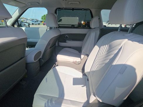 Certified 2026 Hyundai Palisade SEL FWD image 8