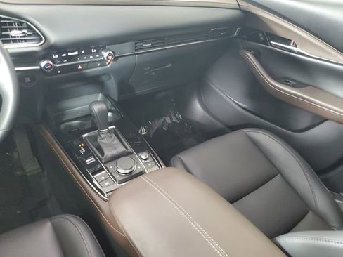 Certified 2025 MAZDA CX-30 AWD 2.5 S w/ Premium Package image 17