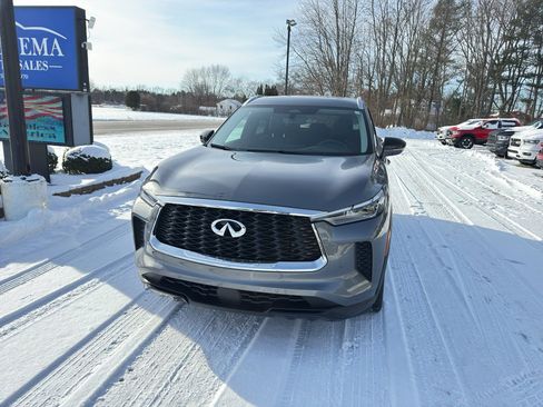 Used 2023 INFINITI QX60 Luxe image 2