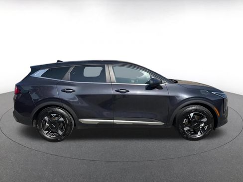 Used 2026 Kia Sportage LX FWD image 16