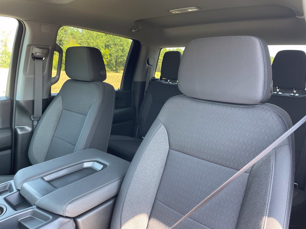 New 2026 Chevrolet Silverado 2500 Custom w/ Custom Convenience Package AWD/4WD image 29