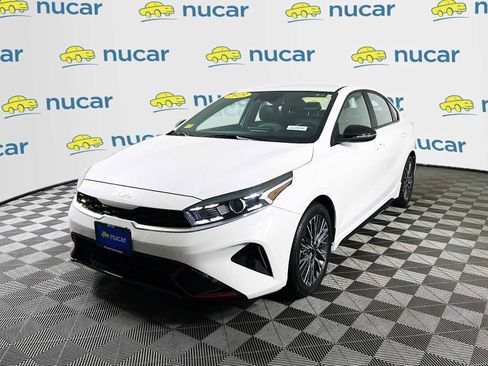 Used 2023 Kia Forte GT-Line image 3