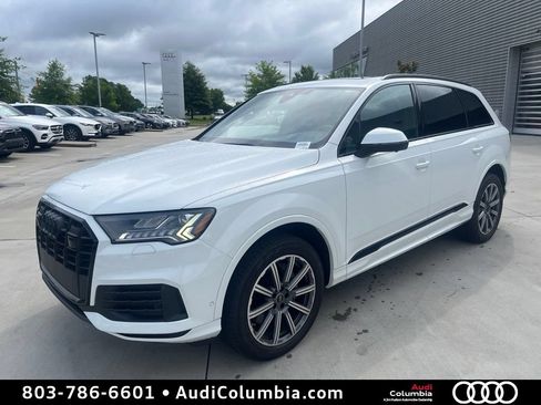 Used 2023 Audi Q7 2.0T Premium Plus w/ Premium Plus Package AWD/4WD image 2