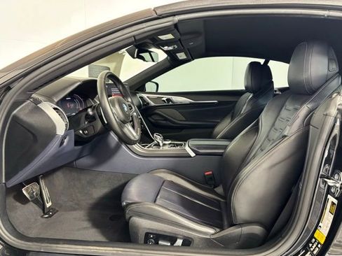 Used 2023 BMW M850i xDrive Convertible image 19