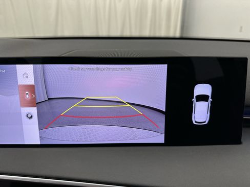 Certified 2026 Genesis GV70 2.5T Select image 17