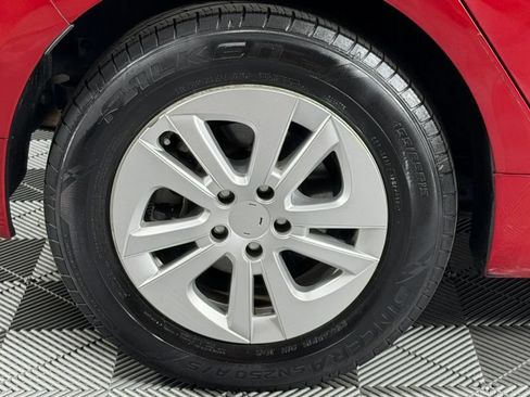 Used 2016 Toyota Prius Two FWD image 14