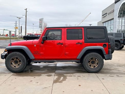 Used 2017 Jeep Wrangler Unlimited Sport w/ Quick Order Package 24S image 10
