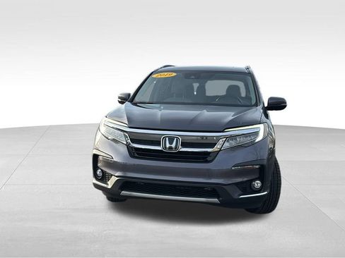 Used 2019 Honda Pilot Touring image 2