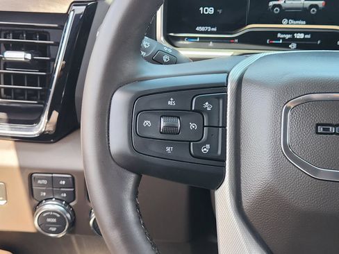 Used 2024 GMC Sierra 2500 Denali w/ Denali Reserve Package AWD/4WD image 27