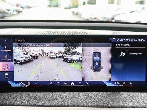 Used 2026 BMW iX xDrive60 image 23