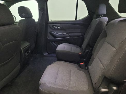 Used 2023 Chevrolet Traverse LT AWD/4WD image 18