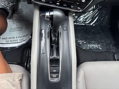 Used 2017 Honda HR-V EX image 18