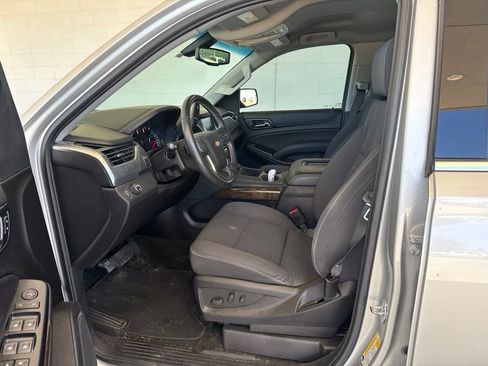Used 2018 Chevrolet Tahoe LS RWD image 6
