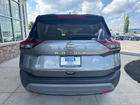 Used 2023 Nissan Rogue S FWD image 4