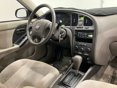 Used 2006 Hyundai Elantra GLS FWD image 36