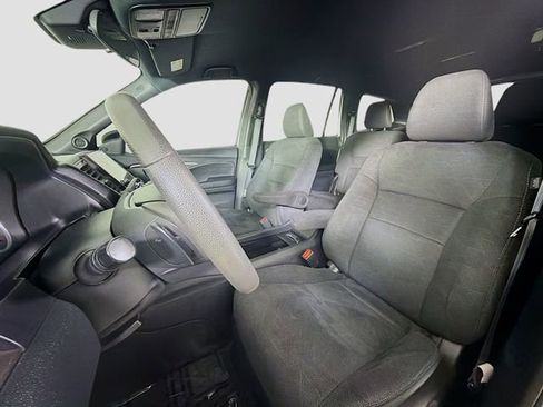 Used 2022 Honda Pilot Sport image 11