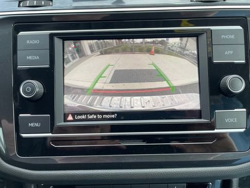 Used 2022 Volkswagen Tiguan S AWD/4WD image 19