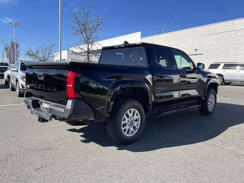 Used 2025 Toyota Tacoma SR image 8
