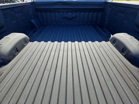 Used 2024 Chevrolet Silverado 3500 LT w/ Convenience Package image 19