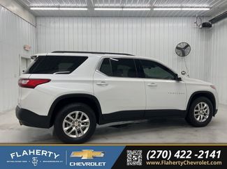 Used 2020 Chevrolet Traverse LT video 2