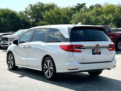 Used 2024 Honda Odyssey Touring image 13