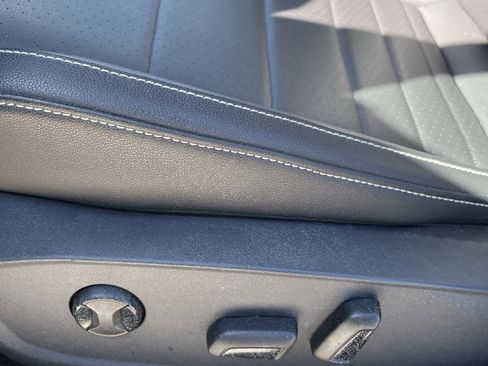 Used 2024 Volkswagen Jetta SE image 22