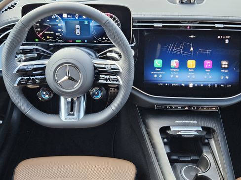 New 2026 Mercedes-Benz E 53 AMG e 4MATIC Sedan image 25