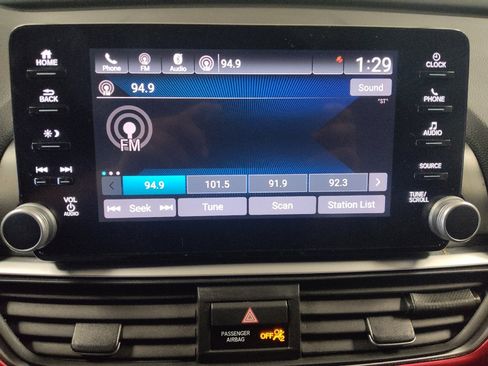 Used 2018 Honda Accord Sport image 25