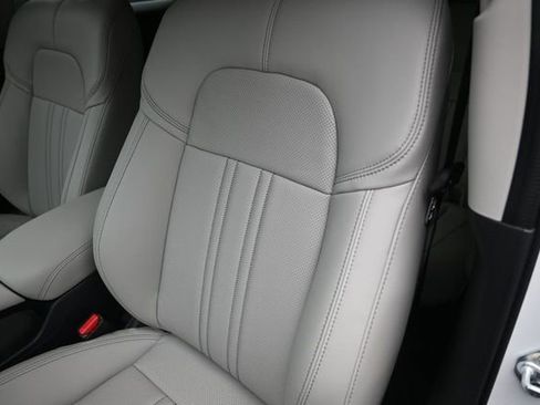 New 2027 Honda HR-V EX-L image 16