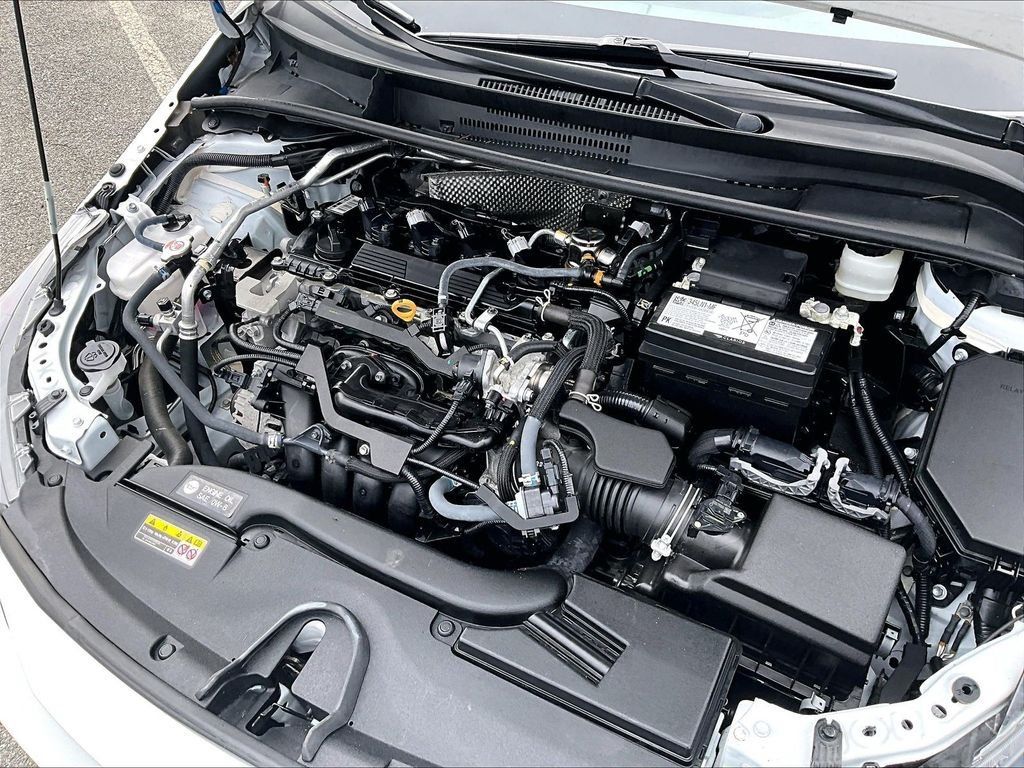 Used 2025 Toyota Corolla LE FWD image 35