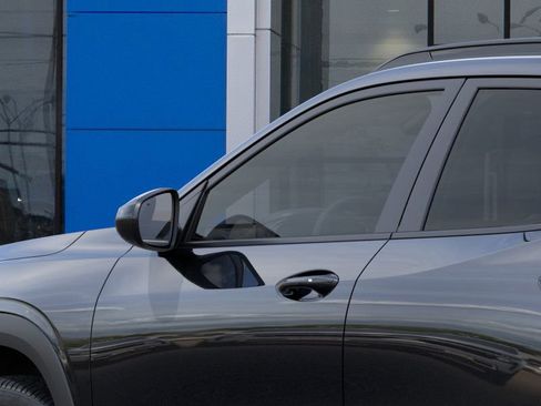 New 2026 Chevrolet Trax LT w/ Driver Confidence Package image 12